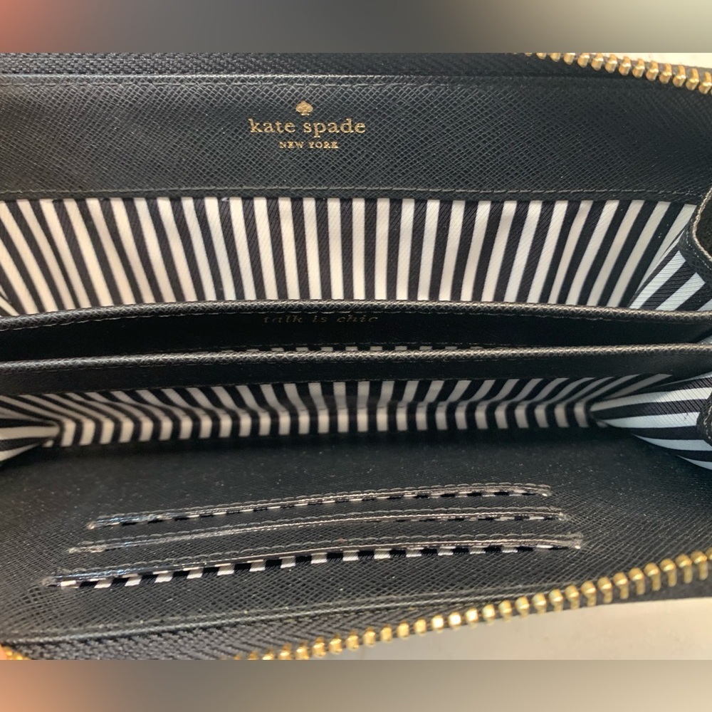 Kate Spade Black Saffiano Vegan Zip Around Wristlet Clutch​ - Picture 7 of 7